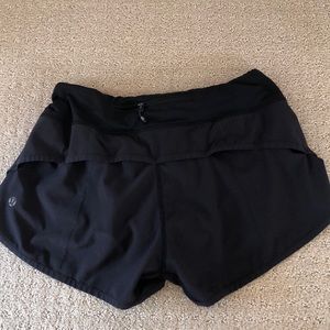 Lululemon black speed shorts